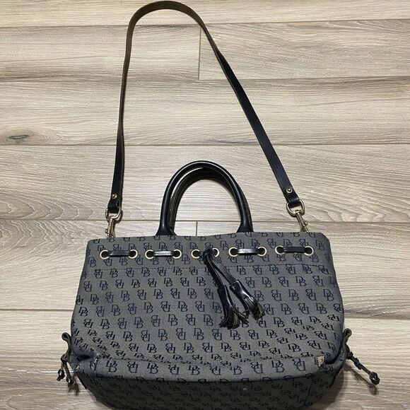 DOONEY & BOURKE HANDBAG/PURSE Classic Vintage DB Logo‎ - Black And Gray Mini - Picture 1 of 10